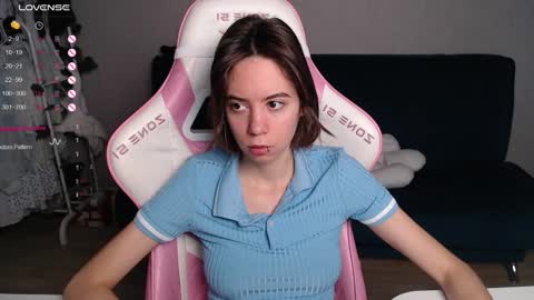 alice online show from October 19, 1:06 am