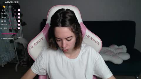 alice online show from November 2, 1:19 am