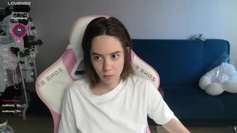 Snapshot of allie_hazie chatting on July 2, 2:22 am alice online show from July 2, 2:22 am