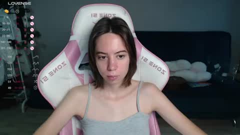 Snapshot of allie_hazie chatting on July 26, 12:08 am alice online show from July 26, 12:08 am