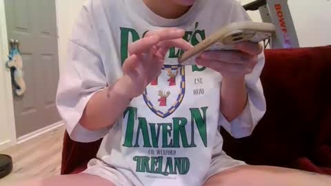 alliebearx online show from January 23, 5:13 am