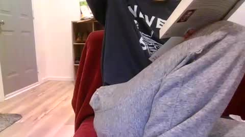 alliebearx online show from January 31, 1:01 am