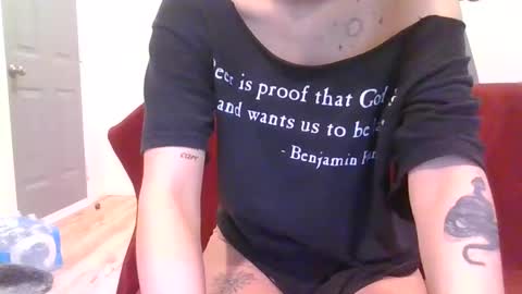 alliebearx online show from February 3, 5:46 pm