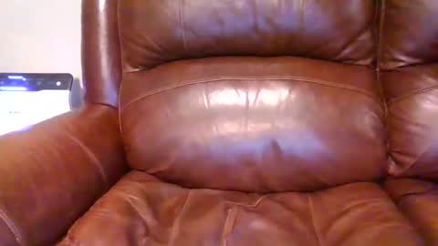 alliebearx online show from March 5, 4:25 pm