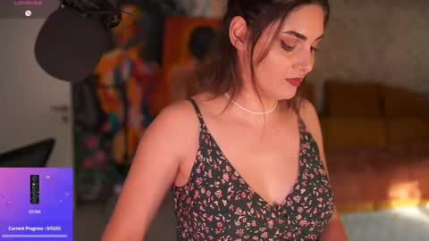 Allie online show from June 7, 3:27 pm
