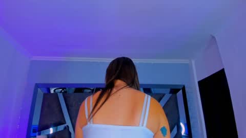    online show from December 27, 10:45 am