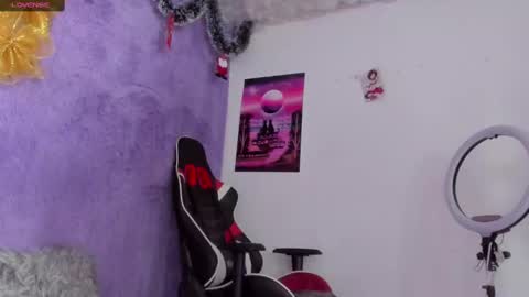 ALLIS0N IK  online show from December 5, 5:04 am