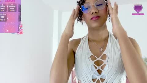 Snapshot of allis0n_ik chatting on April 21, 8:42 am ALLIS0N IK online show from April 21, 8:42 am
