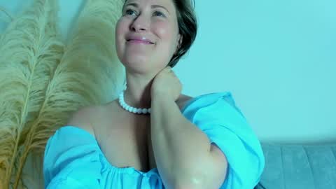 Allison online show from May 11, 8:06 pm