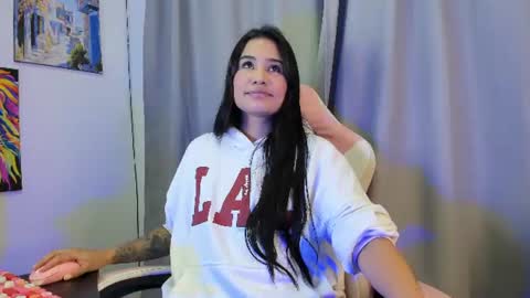 allison online show from June 13, 2:09 am