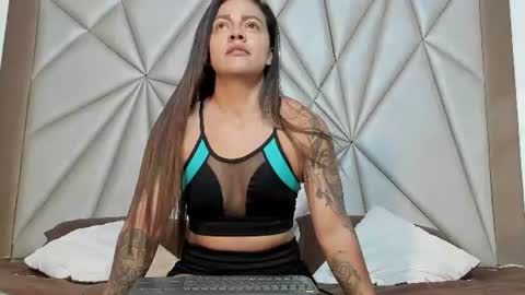 Allison Owenns online show from July 8, 3:44 am