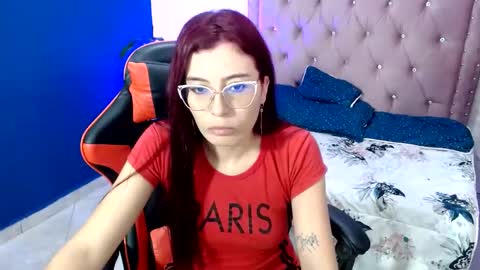 Snapshot of allisonlove_88 chatting on December 19, 10:13 am ALLISON online show from December 19, 10:13 am