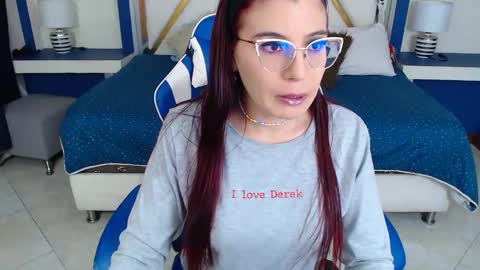 Snapshot of allisonlove_88 chatting on January 8, 3:08 am ALLISON online show from January 8, 3:08 am