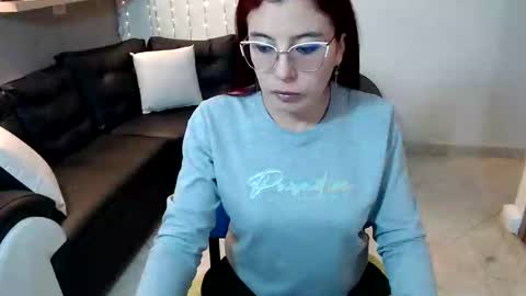 Snapshot of allisonlove_88 chatting on January 15, 2:49 am ALLISON online show from January 15, 2:49 am