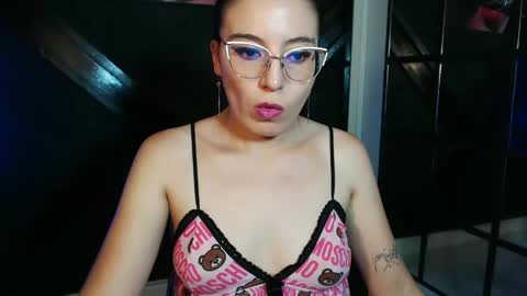 Snapshot of allisonlove_88 chatting on March 7, 10:24 am ALLISON online show from March 7, 10:24 am