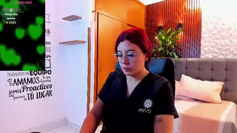 ALLISON online show from December 18, 4:07 am