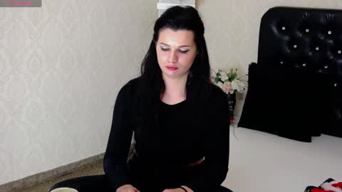 Deea online show from December 3, 11:46 pm