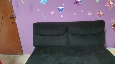 Snapshot of allisonn_smith18 chatting on October 24, 1:13 am Alisson online show from October 24, 1:13 am