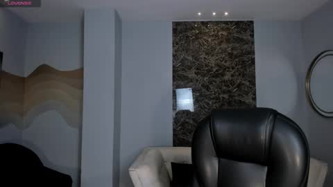 Allison Rogers online show from November 5, 2:55 am