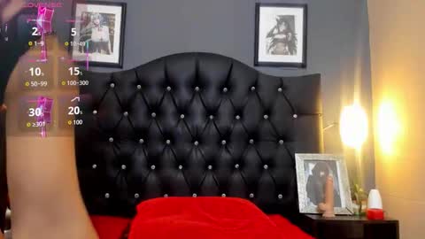 allisonspicy online show from December 3, 4:31 am