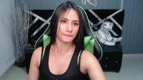 Allisson online show from January 25, 3:30 am