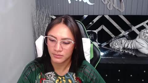 Allisson online show from February 6, 9:32 am