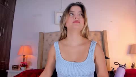 allisson online show from December 18, 12:11 pm