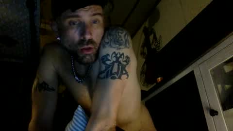 allitrunnin online show from September 29, 6:07 am