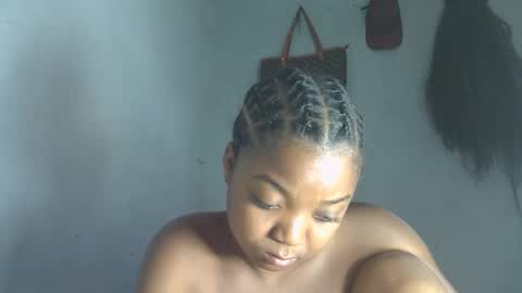 allizida01 online show from January 14, 11:49 am