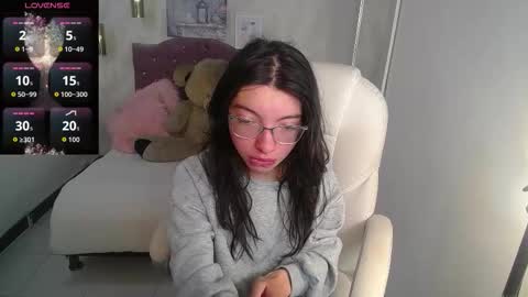 alison online show from November 19, 7:47 pm