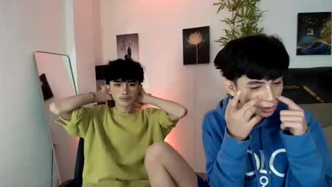 Snapshot of alluring_alpha chatting on March 2, 2:14 am kim and josh online show from March 2, 2:14 am