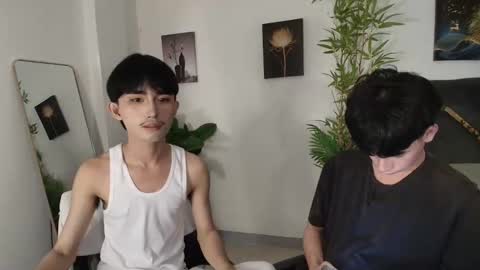 Snapshot of alluring_alpha chatting on March 8, 1:03 am kim and josh online show from March 8, 1:03 am