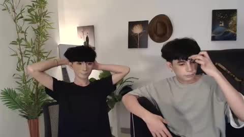 Snapshot of alluring_alpha chatting on March 21, 11:59 am kim and josh online show from March 21, 11:59 am