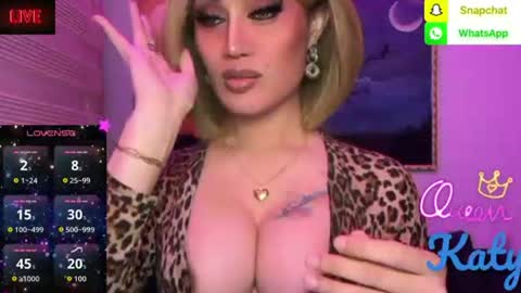Queen Majesty Katy online show from June 15, 3:31 am