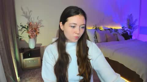 alluringeyess online show from September 26, 11:14 am