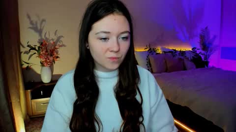 alluringeyess online show from September 27, 4:17 am