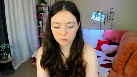 alluringeyess online show from June 26, 4:22 pm