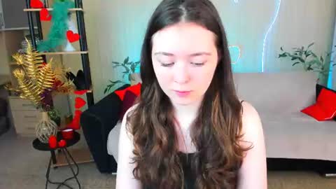 alluringeyess online show from July 18, 9:13 am