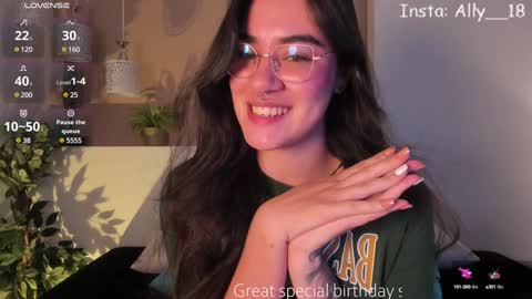 Snapshot of ally_addams chatting on January 31, 4:03 am Ally online show from January 31, 4:03 am