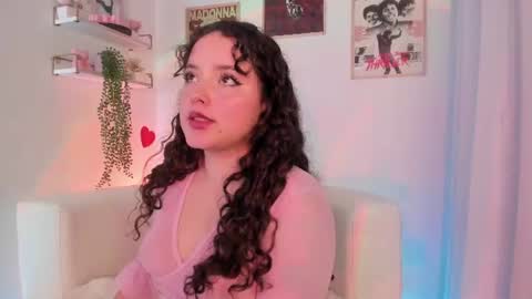  Ally Belle  online show from July 3, 7:09 pm