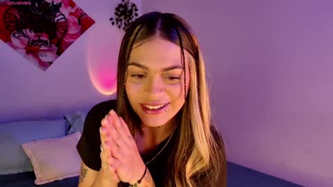 ally_clark online show from January 21, 12:50 pm