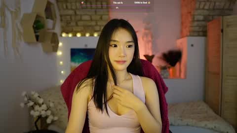 Allyah Sky online show from February 21, 7:10 pm
