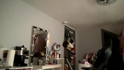 allyanalangel online show from January 2, 3:19 pm