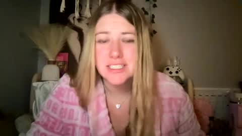 allyanalangel online show from March 9, 12:10 am