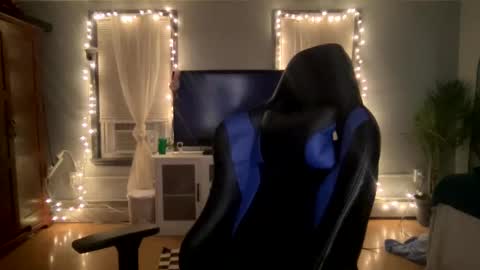 allyanalangel online show from March 9, 8:18 am