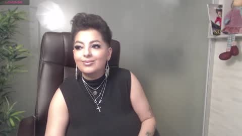         online show from December 2, 9:28 pm