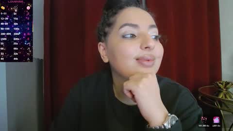 Snapshot of allyiah chatting on October 24, 5:53 pm         online show from October 24, 5:53 pm