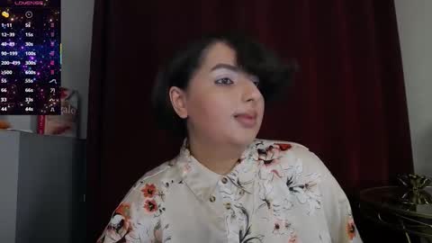 Snapshot of allyiah chatting on November 1, 6:21 pm         online show from November 1, 6:21 pm