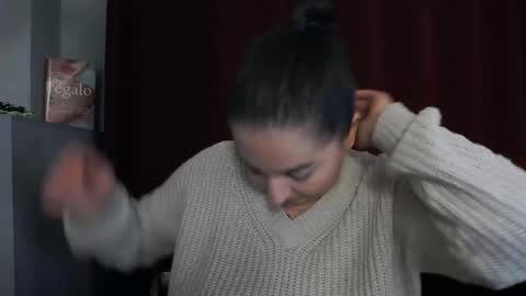         online show from December 14, 6:12 pm