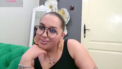         online show from July 28, 4:39 pm